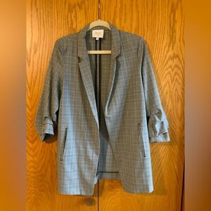 Elegant Gray Checkered Women's Blazer